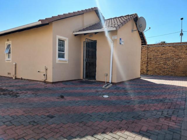 House for sale in Nooitgedacht, Gauteng