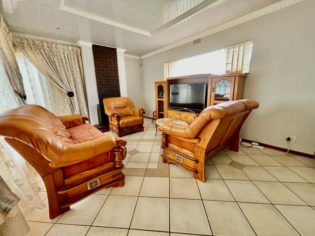 House for sale in Nooitgedacht, Gauteng