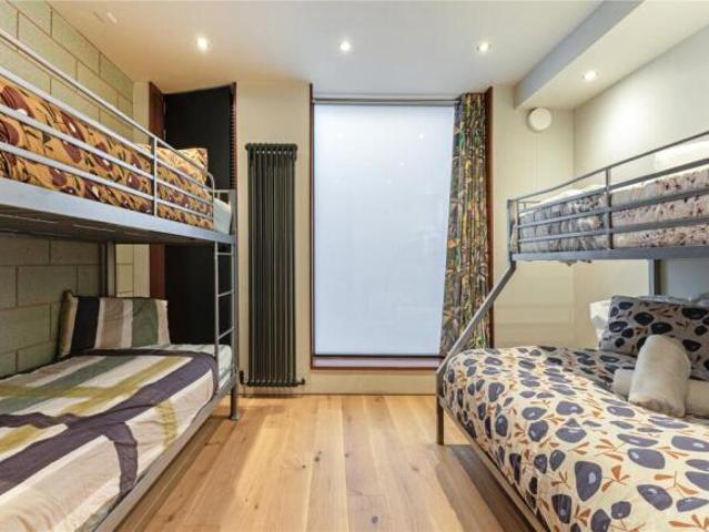 House for sale in Georgia, Greater Manchester