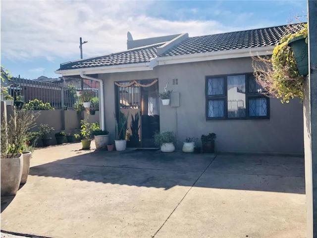 House for sale in Phoenix, Kwazulu-natal
