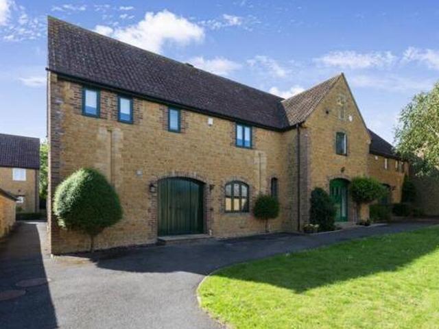 House for sale in Preston Plucknett, Yeovil