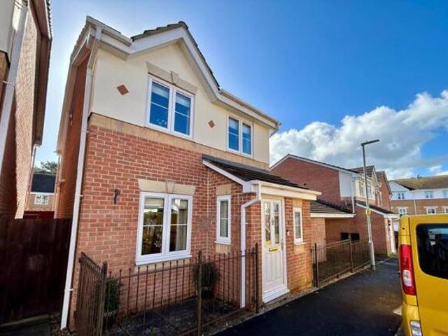 House for sale in Yeovil, Somerset
