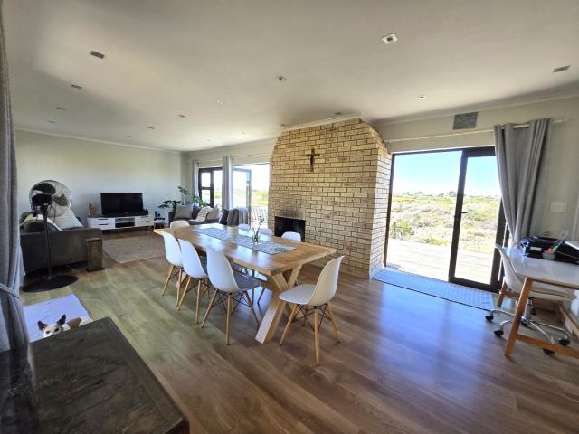 House for sale in West Coast, Riebeeck Valley
