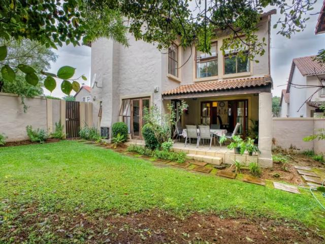 House for sale in Witkoppen Extensions, Randburg