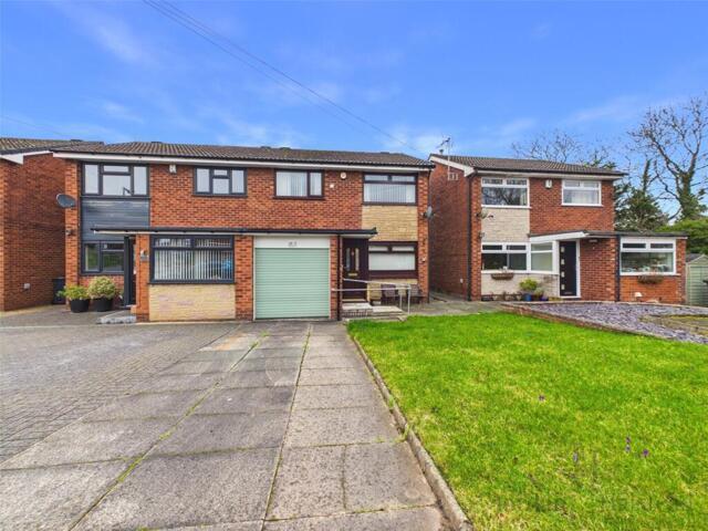 House for sale in Frodsham, Cheshire