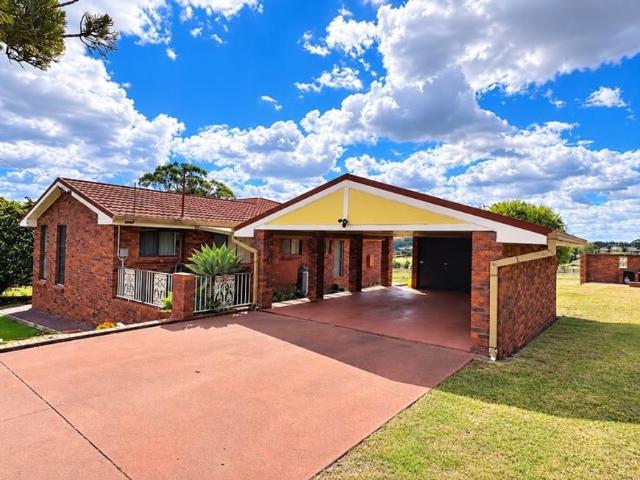 House for sale in Glenvale, Toowoomba Regional