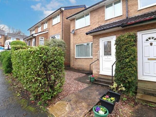 House for sale in Simmondley, Charlesworth