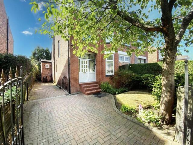House for sale in Georgia, Greater Manchester