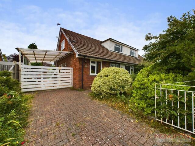 House for sale in Gresford, Gresford