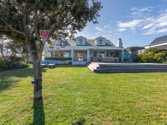 House for sale in West Coast, Riebeeck Valley