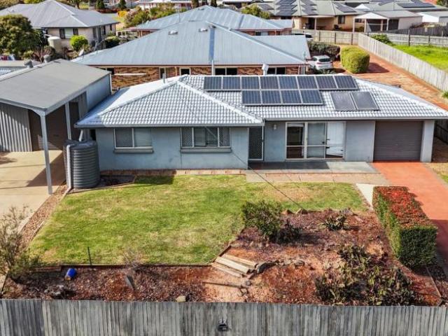 House for sale in Harristown, Queensland
