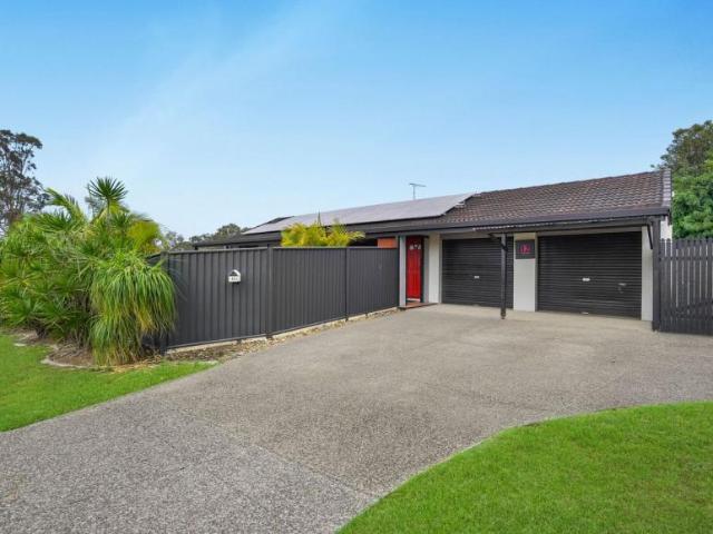 House for sale in Helensvale, Gold Coast City