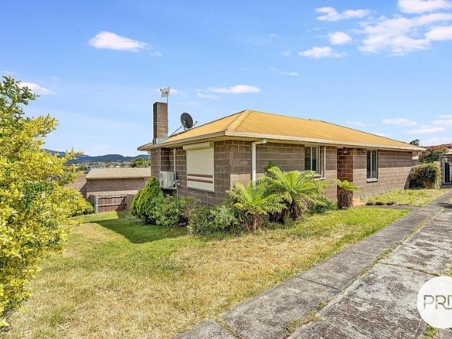 House for rent in Herdsmans Cove, Hobart
