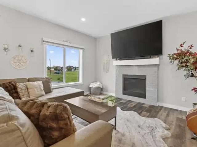 House for rent in High River, Alberta