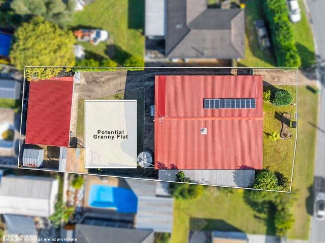House for sale in Hillcrest, Greater Brisbane