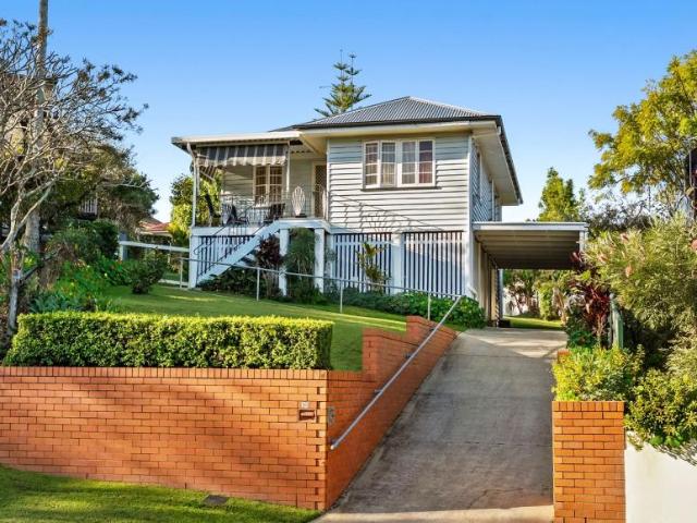 House for sale in Holland Park West, Greater Brisbane