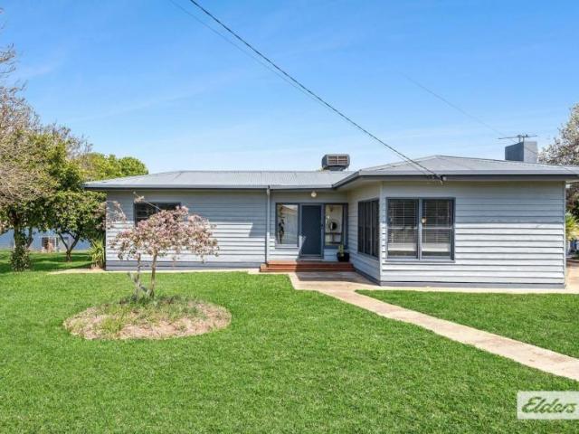 House for sale in Howlong, Federation Council