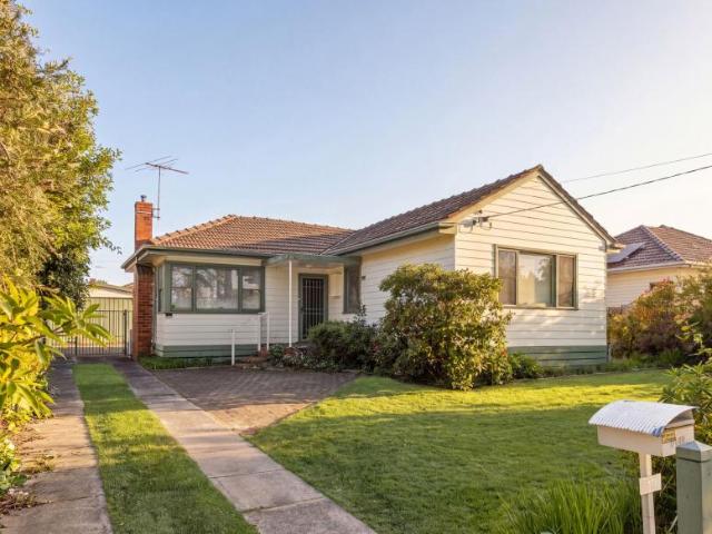 House for sale in Huntingdale, Melbourne