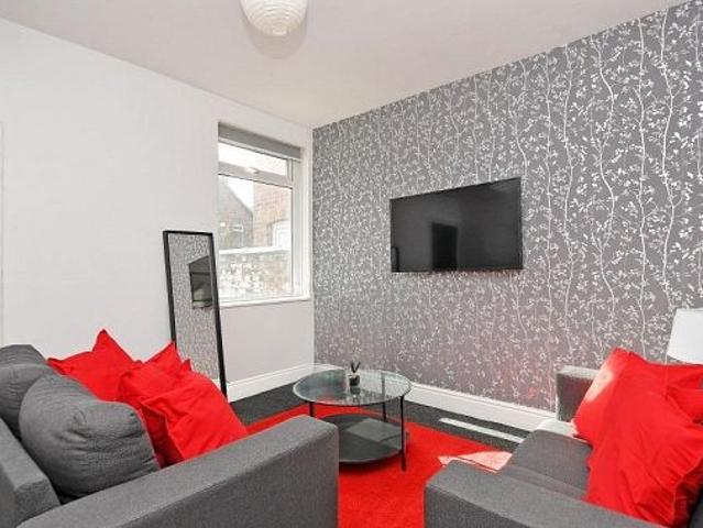 Room for rent in South Yorkshire