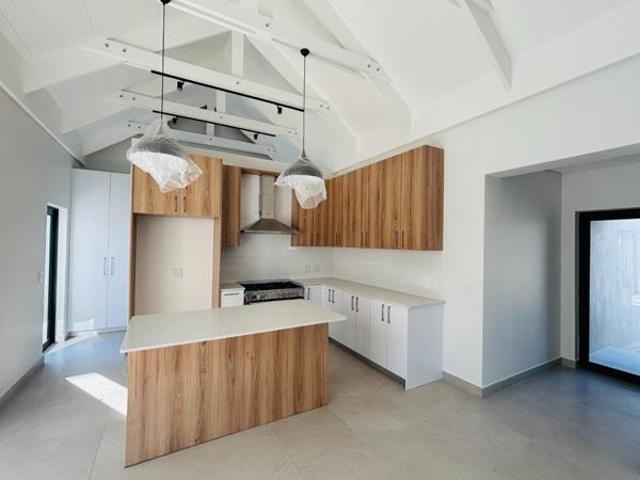 House for sale in Durbanville, Western Cape