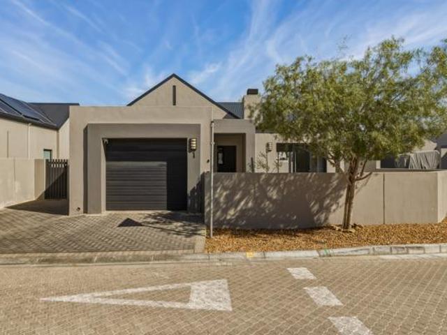 House for sale in Durbanville, Western Cape
