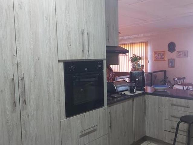 House for sale in Ladysmith, Kwazulu-natal