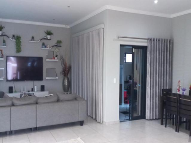 House for sale in Cape Town, Western Cape
