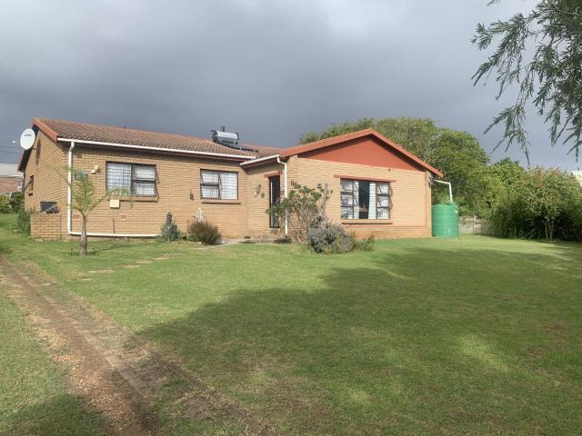 House for sale in Groot Brak Rivier, Western Cape