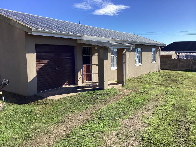 House for sale in Groot Brak Rivier, Western Cape