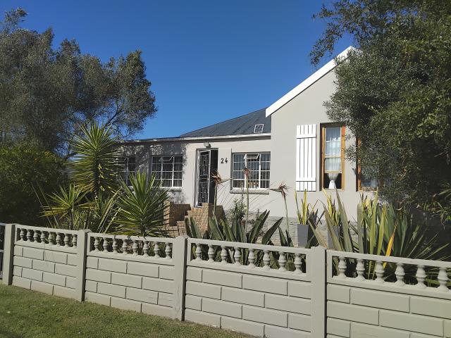 House for sale in Groot Brak Rivier, Western Cape