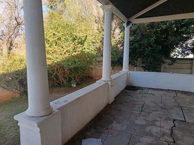 House for sale in Dordrecht, Eastern Cape