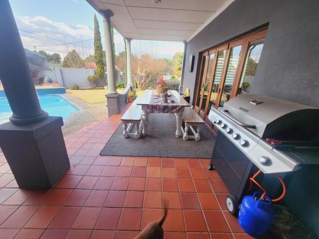 House for sale in Dordrecht, Eastern Cape