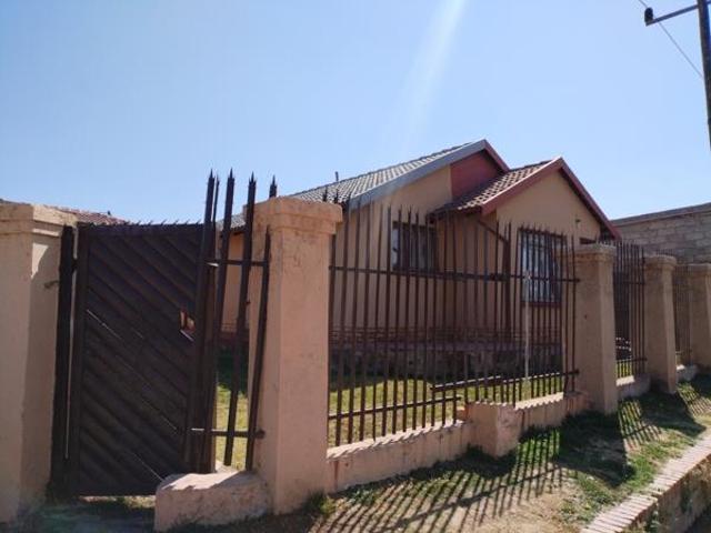 House for sale in Vosloorus, Gauteng