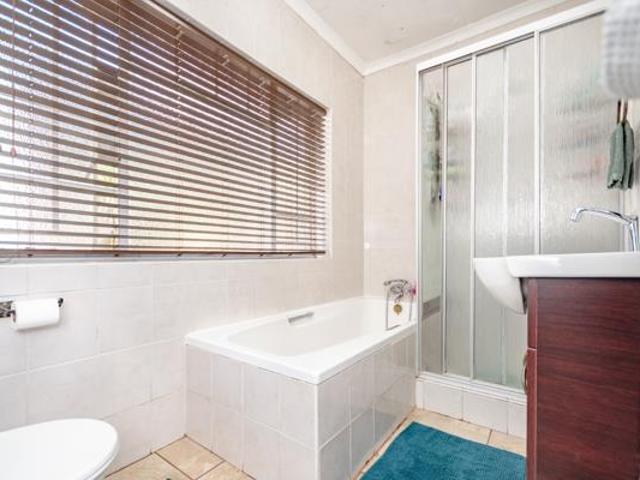 House for rent in Jansenpark, City of Ekurhuleni Metropolitan Municipality