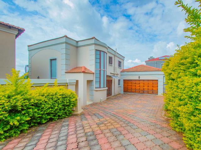 House for sale in Nooitgedacht, Gauteng