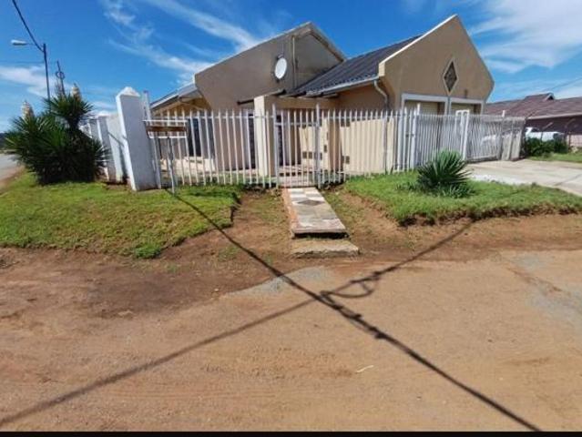 House for sale in Queenstown, Eastern Cape