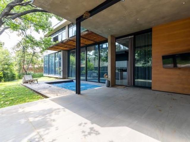 House for rent in Waterkloof, Gauteng