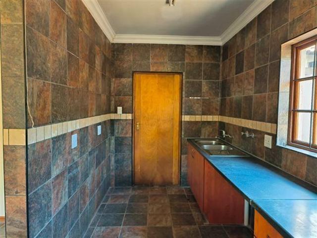 House for rent in Akasia