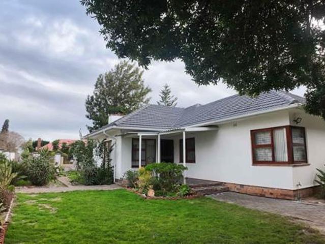 House for sale in Cape Town, Western Cape