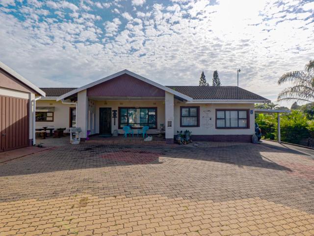 House for sale in Amanzimtoti, Kwazulu-natal