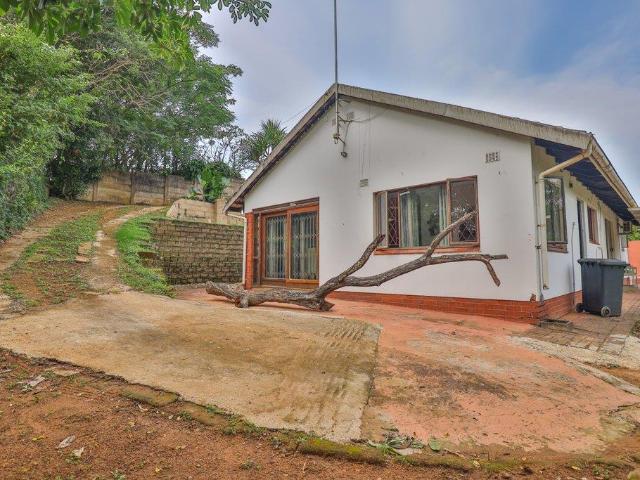 House for sale in Amanzimtoti, Kwazulu-natal