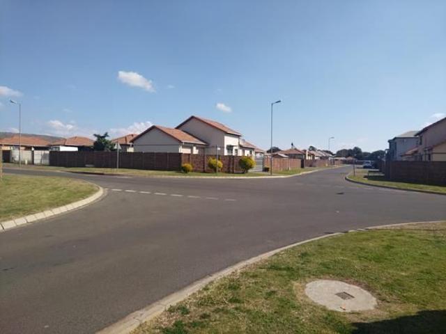 House for rent in Waterkloof, Gauteng
