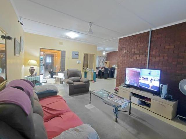 House for sale in UMhlathuze Municipality, Kwazulu-natal