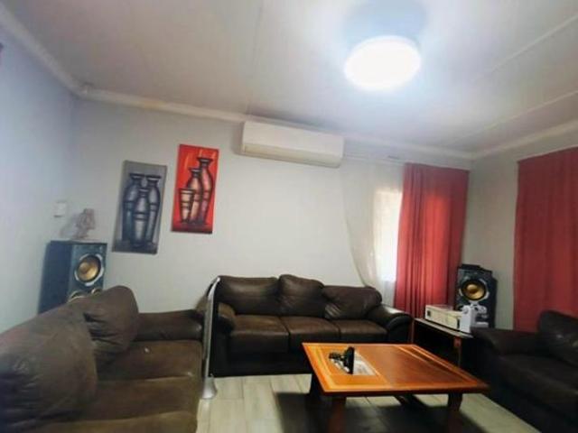 House for sale in UMhlathuze Municipality, Kwazulu-natal