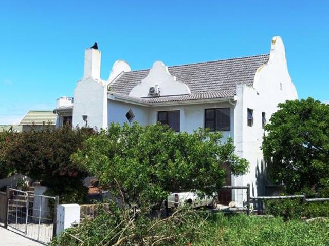 House for sale in Cape St Francis, Eastern Cape
