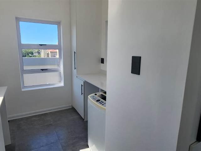 House for sale in Jeffreys Bay