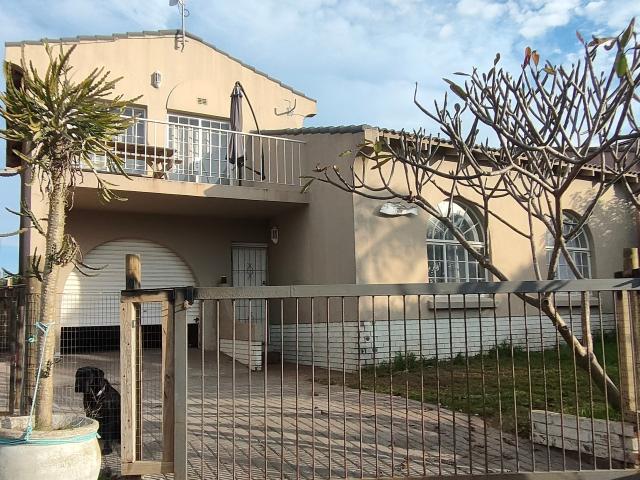 House for sale in Cape St Francis, Eastern Cape