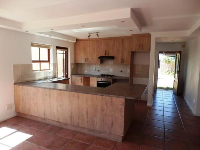 House for sale in Cape Town, Western Cape