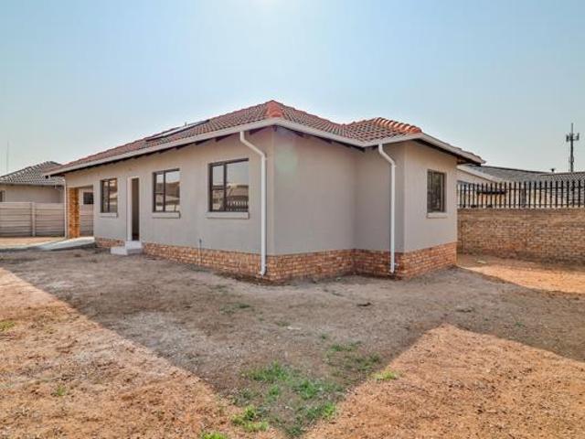 House for sale in West Rand Garden estates, Westonaria Local Municipality