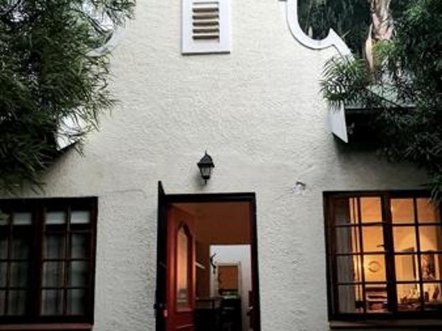 House for rent in Waterkloof, Gauteng